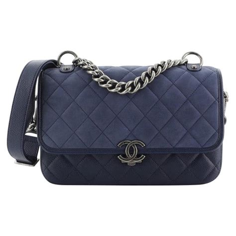 chanel daily carry messenger bag